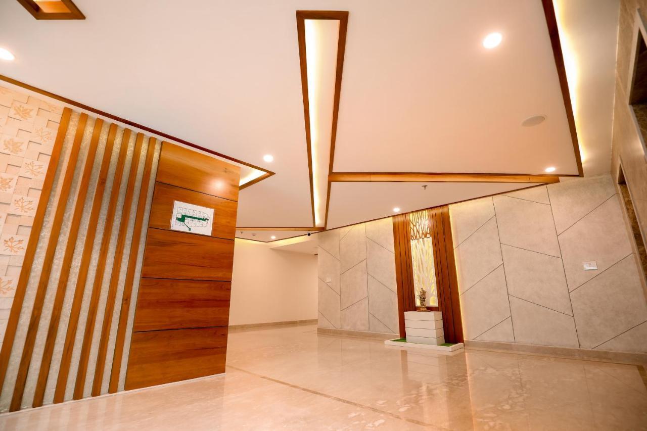 Krishnavalsam Regency Otel Guruvāyūr Dış mekan fotoğraf